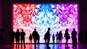 若者の半数が美術館に『行かない』！？Z世代のホンネと意外な視点、そして未来の美術館とは？